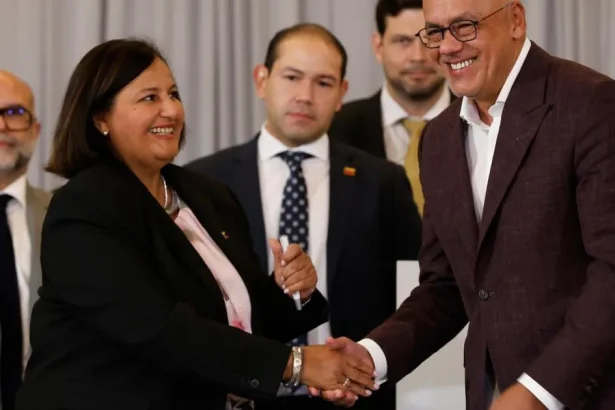Venezuelská vláda oslobodila ďalších politických väzňov