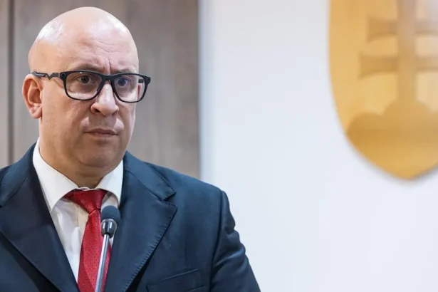 Verejné prístavy sú štátnou spoločnosťou
