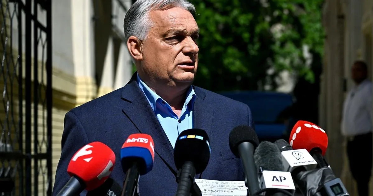 Viktor Orbán sa prvýkrát objavil od volebnej porážky