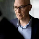 Vysoký komisár OSN odsúdil útoky na civilistov a vyzval na okamžité zastavenie násilia