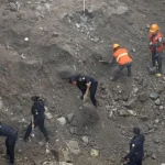 Zosuv v sudánskej zlatej bani neprežilo minimálne 67 osôb