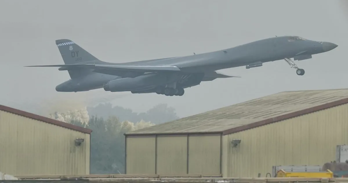 Američania náhle stiahli bombardéry z britskej základne, zásahy proti Iránu sú ohrozené