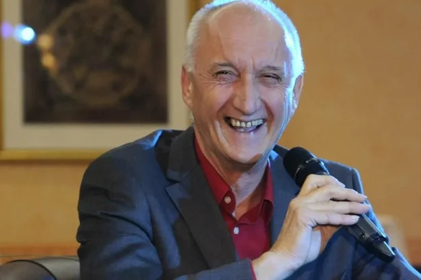 Banášova kniha rozhovorov s Lasicom vyvolala reakciu Lasicovej: Strhol môjho otca do bahna