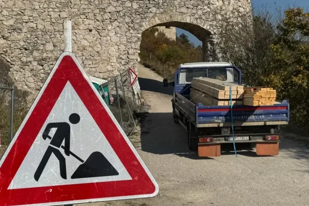 Čachtický hrad na mesiace zatvorený, pracujú tam archeológovia