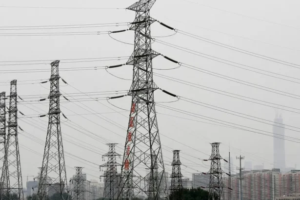 Ceny energií opäť vzrástli, domácnosti pocítia vyššie účty za elektrinu a plyn