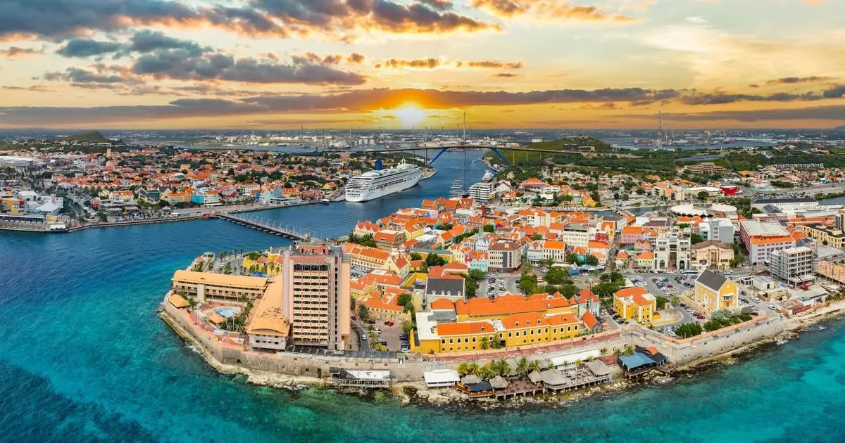 Farebné domy na Curaçao: guvernér mal bizarný problém