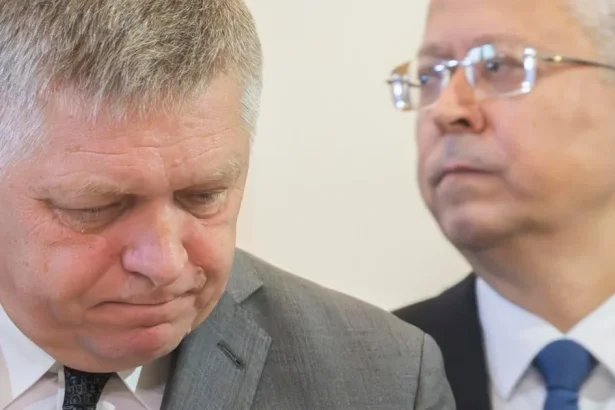 Fica viditeľne uráža predstava tejto situácie