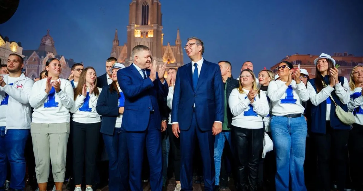 Ficove lásky a drahokamy: príbeh plný vášne a luxusu
