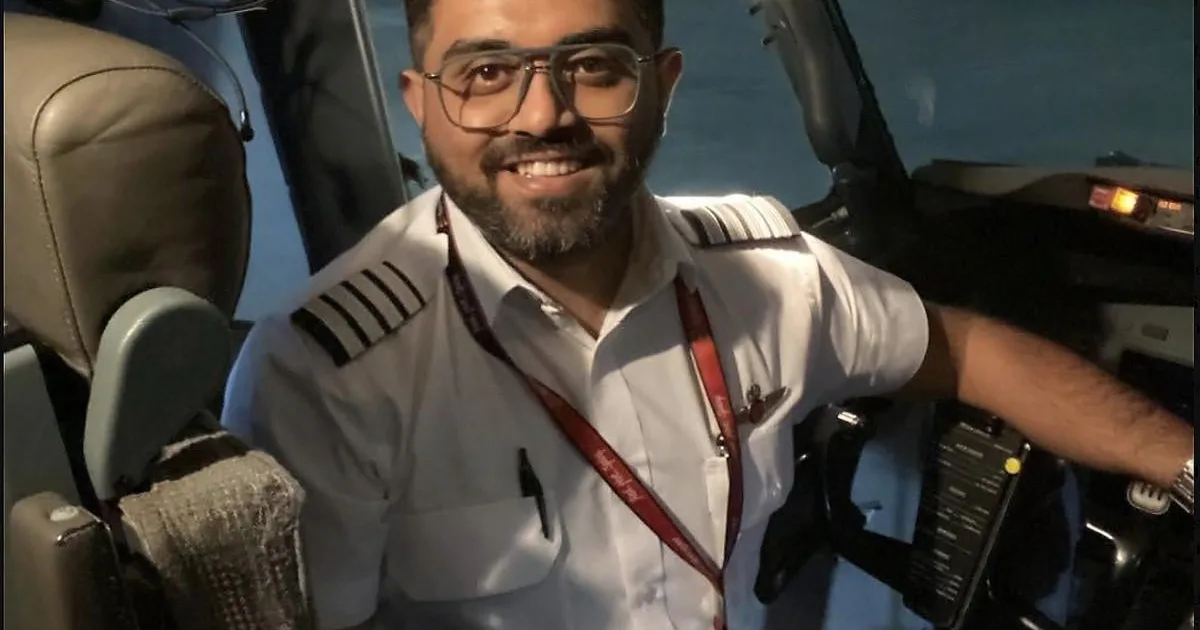Indický pilot spoločnosti FlyDubai pri lete spoločnosti