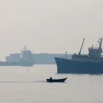 Iránske sily zaútočili na ropný tanker v Hormuzskom prielive