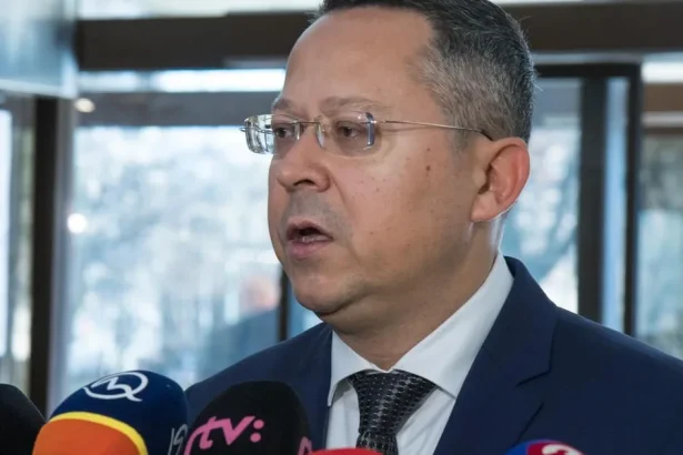 Kamenický považuje tlak na vyrovnaný rozpočet za nezmysel