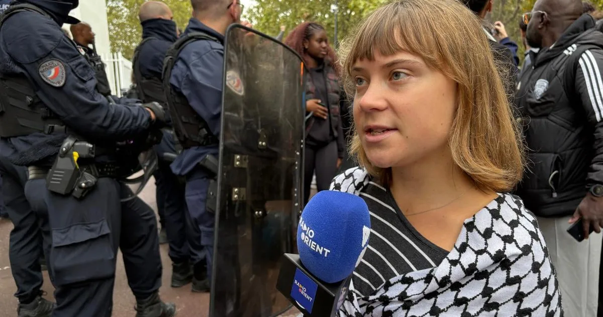 Ku protestujúcim študentom vo Francúzsku sa pridala aj Greta Thunbergová
