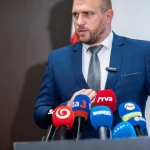 Kuffa odmietol rozbiť koalíciu a vyhlásil, že zostáva verný jej princípom