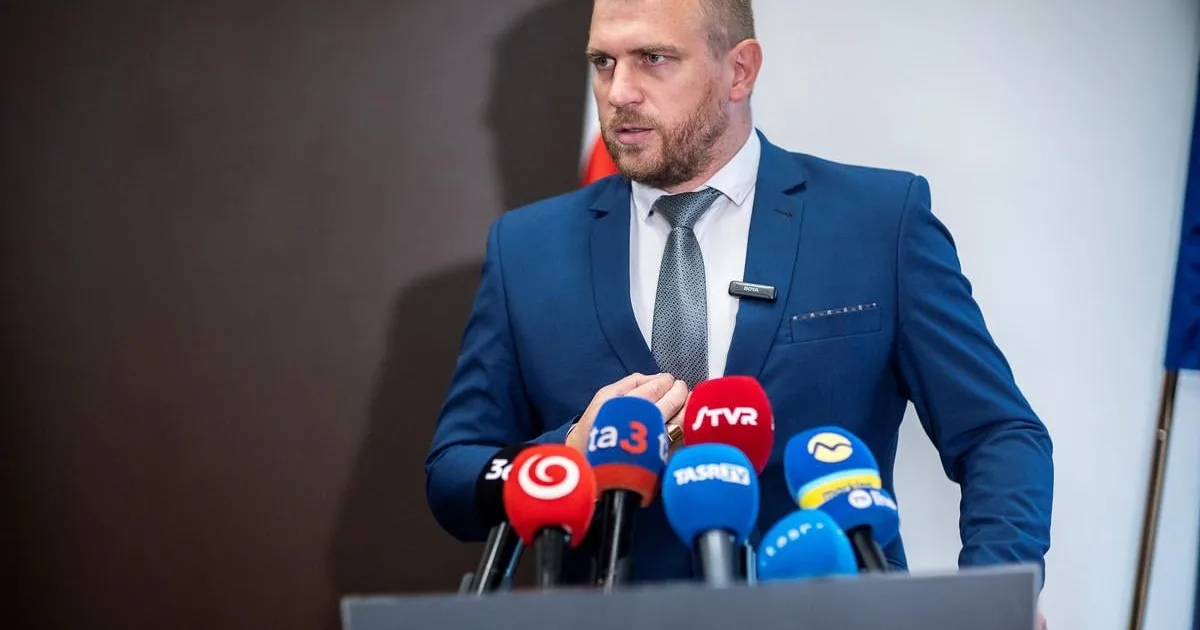 Kuffa odmietol rozbiť koalíciu a vyhlásil, že zostáva verný jej princípom