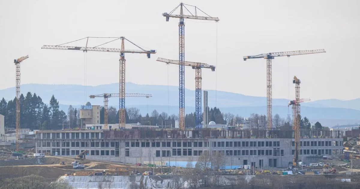 Maďarské konzorcium pri prešovskej nemocnici priznalo chyby, búranie nebolo potrebné