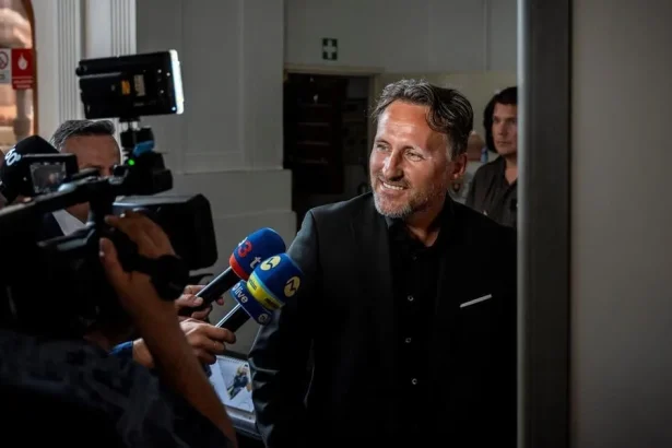 Makó prišel k výslechu, odmítl vypovídat. Inspekce ho zklamala