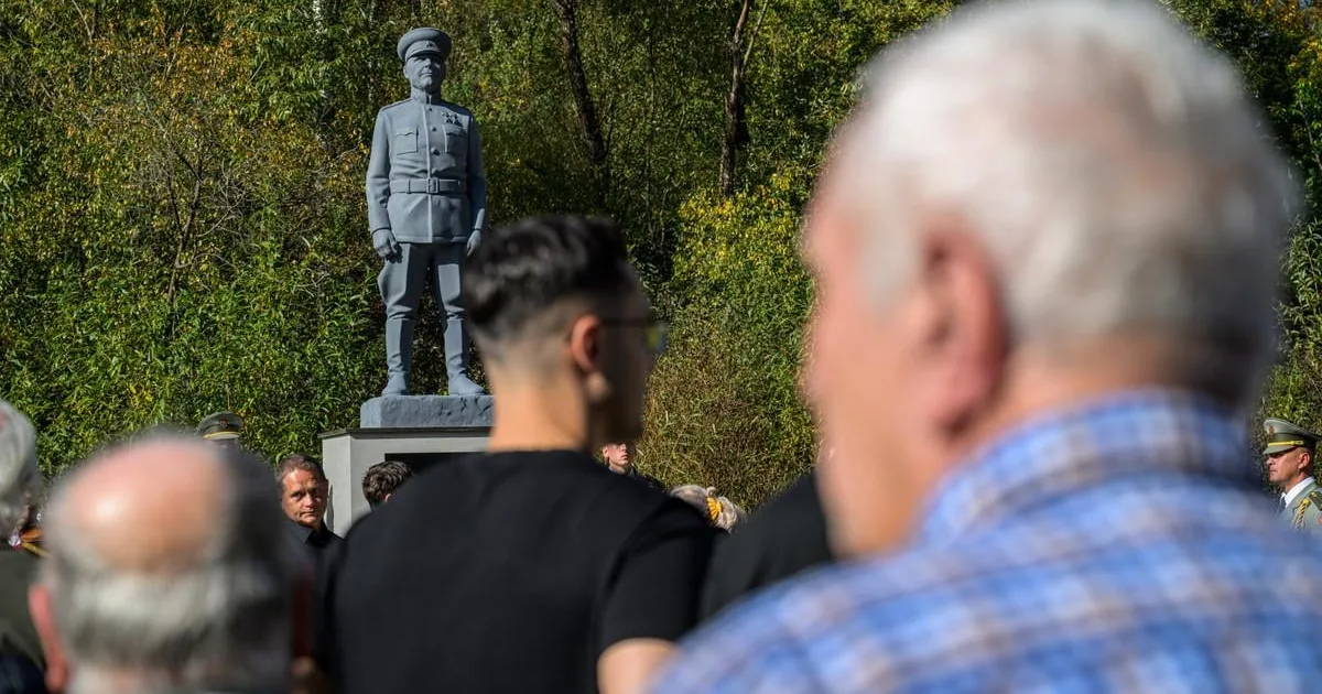 Maršal Konev a umenie slovenských politikov držať chrbát