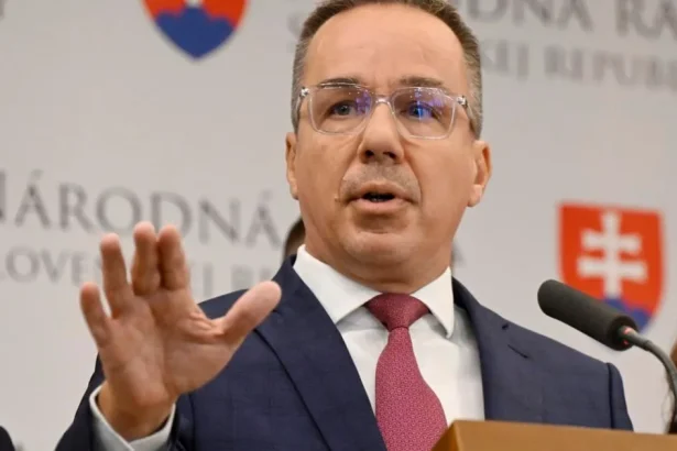 Miera nezamestnanosti na Slovensku sa v septembri mierne znížila