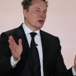 Musk obvinil Ukrajinu z porušenia podmienok používania Starlinku