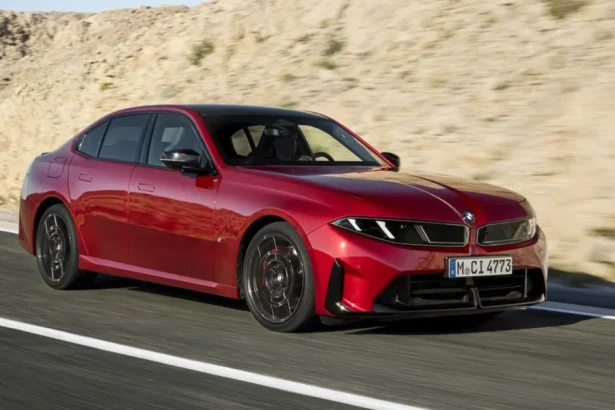 Nové BMW radu 3 môže mať stále aj šesťvalec, kombi príde neskôr