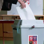 Opozícia si udrží väčšinu v Senáte, posilnili nezávislí a STAN