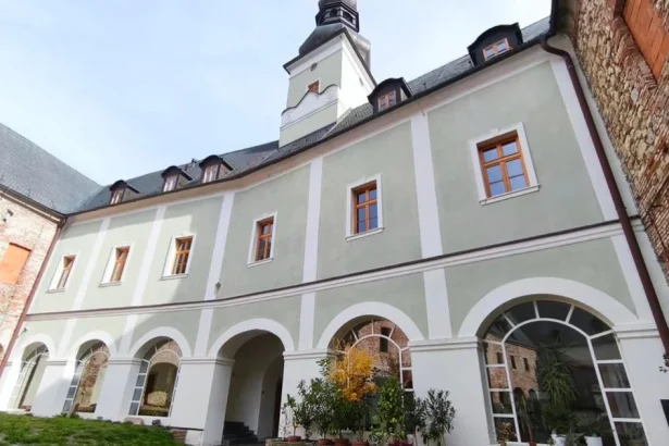 Patril k najvýznamnejším panským sídlam strednej Európy: Začína sa jeho obnova