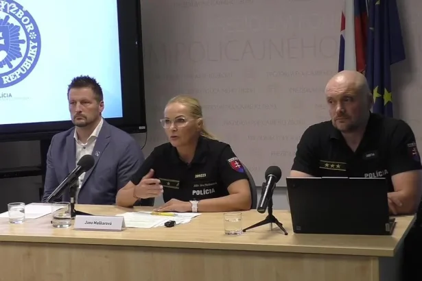 Po útoku v Staškove sa začala nová školská dochádzka