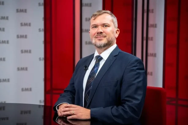 Podpredseda KDH Karas: V opozícii vládne obrovský amaterizmus, je to búrlivé