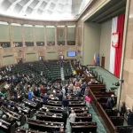 Poľsko zmiernilo zákaz interrupcií, hrozí prezidentské veto