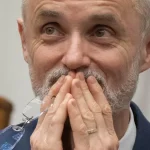 PS: Ministerstvo obrany minie miliardu eur na neobranné projekty