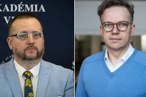 Štátny tajomník nariadil hromadné rušenie e-mailových schránok.