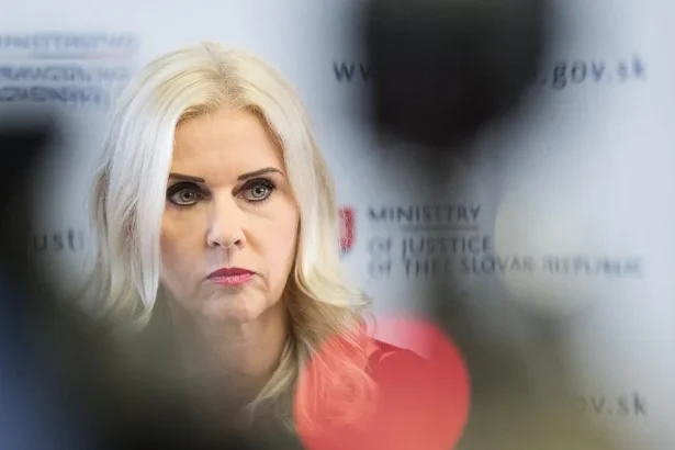 Sudca zamietol obžalobu proti bývalej štátnej tajomníčke
