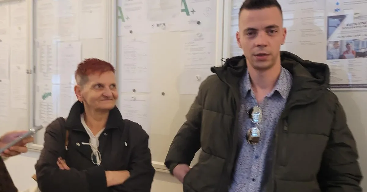 Sudkyňa vylúčila verejnosť, na súd prišiel aj muž mučený policajtmi
