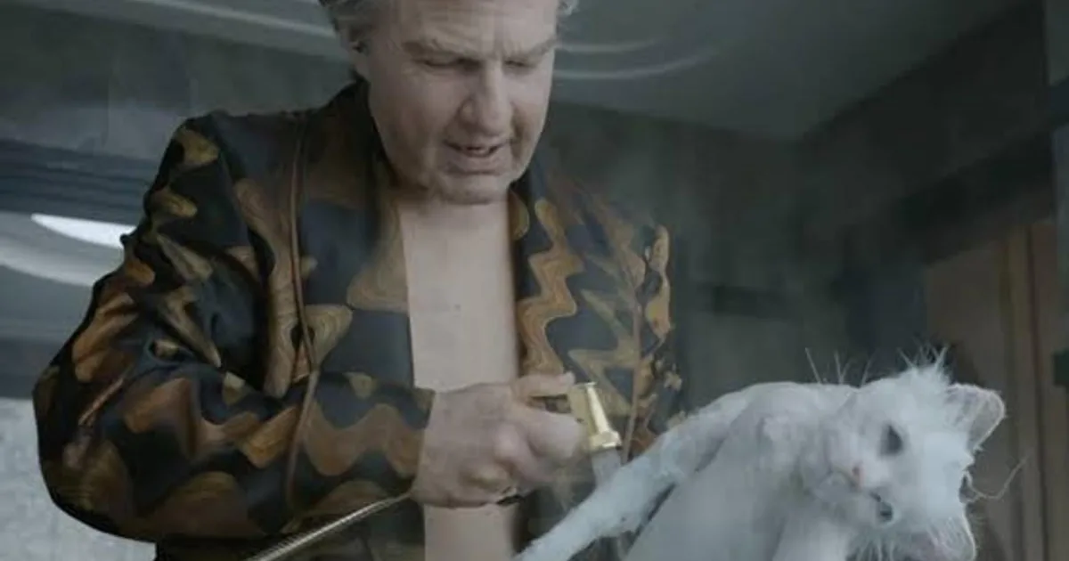 Tak hloupý, drzý a starý ještě nebyl. Tom Cruise už v nové roli nemá čas myslet na krásu