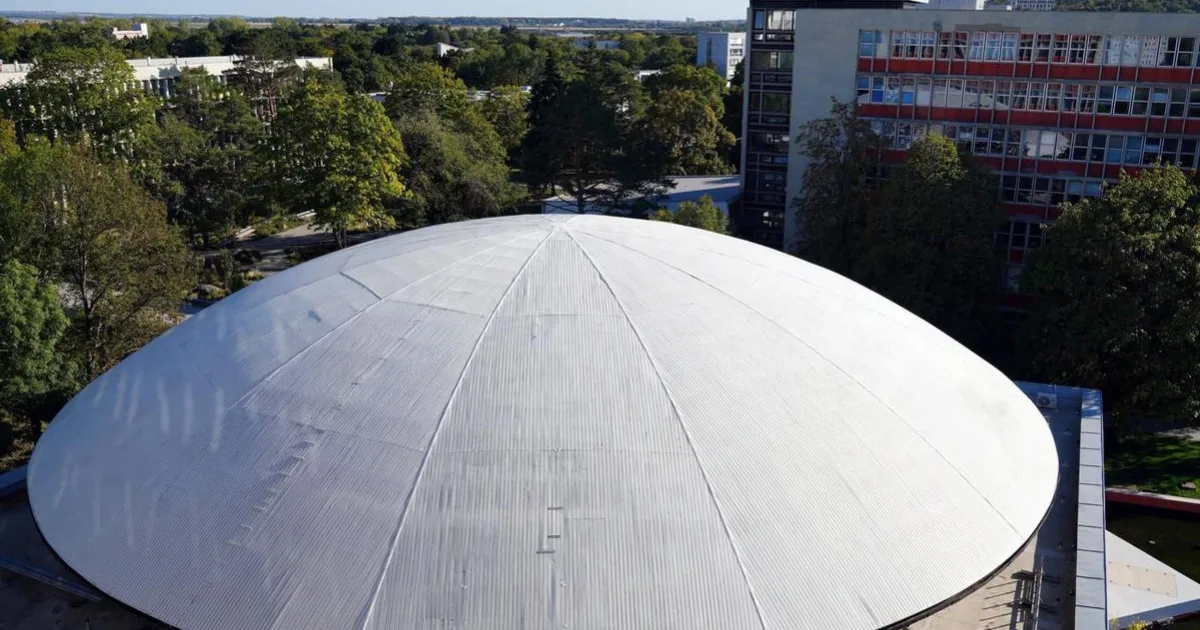 Univerzita prezradila, koľko stálo čistenie ikonickej kupoly. Firma nasadila dron