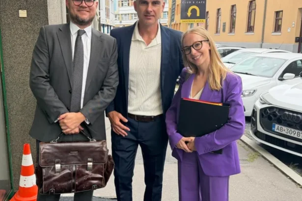 Úrad na ochranu potvrdil prijatie žiadosti o súhlas so zaradením Svítoka do funkcie