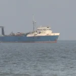 V Hormuzskom prielive horel tanker po zrážke s mínou
