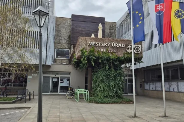 V otvorenosti Trnavu predbehlo o 50-tisíc menšie mesto, župa uspela