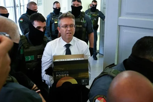 Veď to všetci poznáte. Orbána ani netreba citovať.