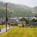 Vláda plánuje vyššie výdavky, mestá hľadajú úspory
