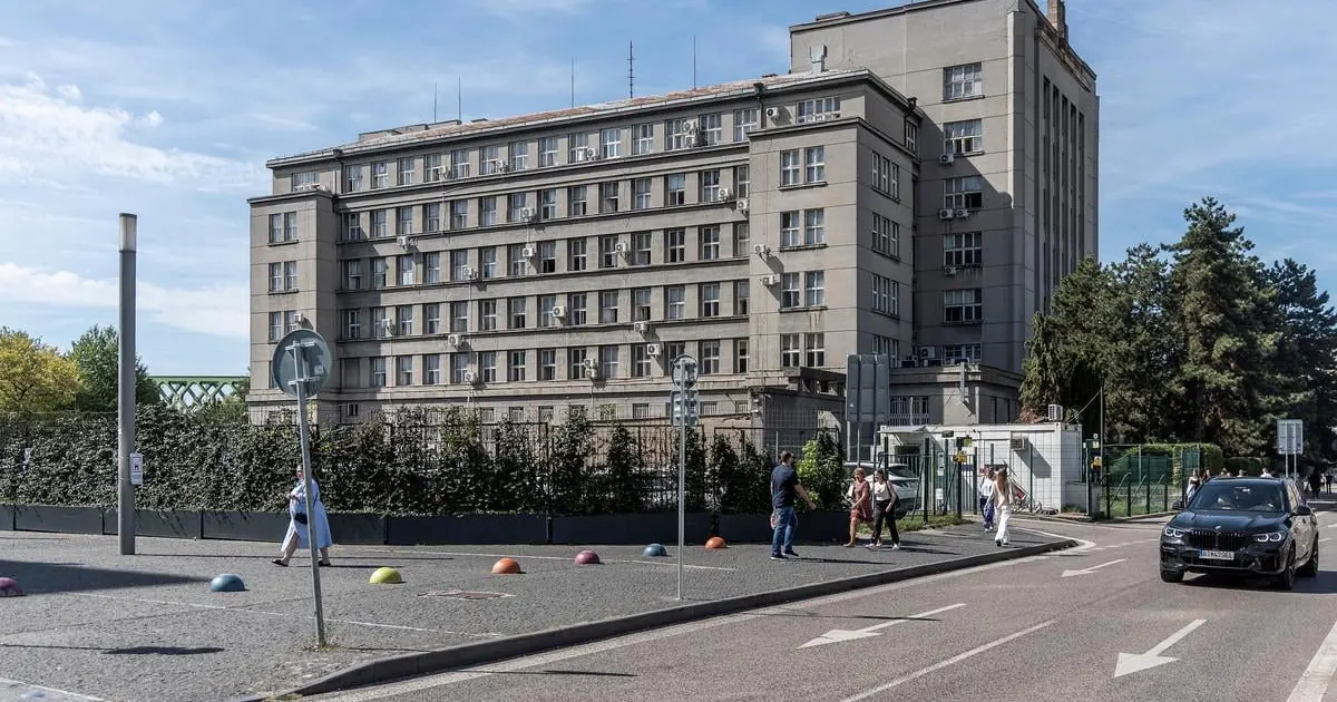 Vnútro presunie svoje úrady na nové miesta