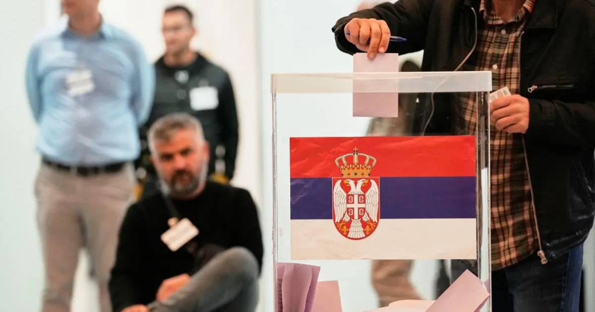 Voľby v Srbsku: Účasť je najvyššia v histórii krajiny