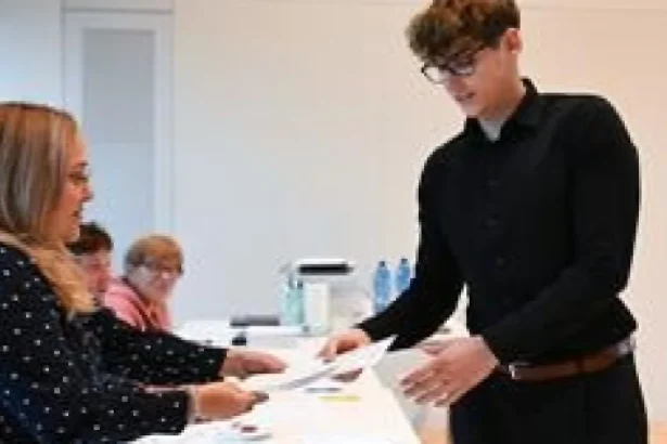 Voľby v Trnave: Polícia riešila volebnú korupciu, komisia chybné lístky