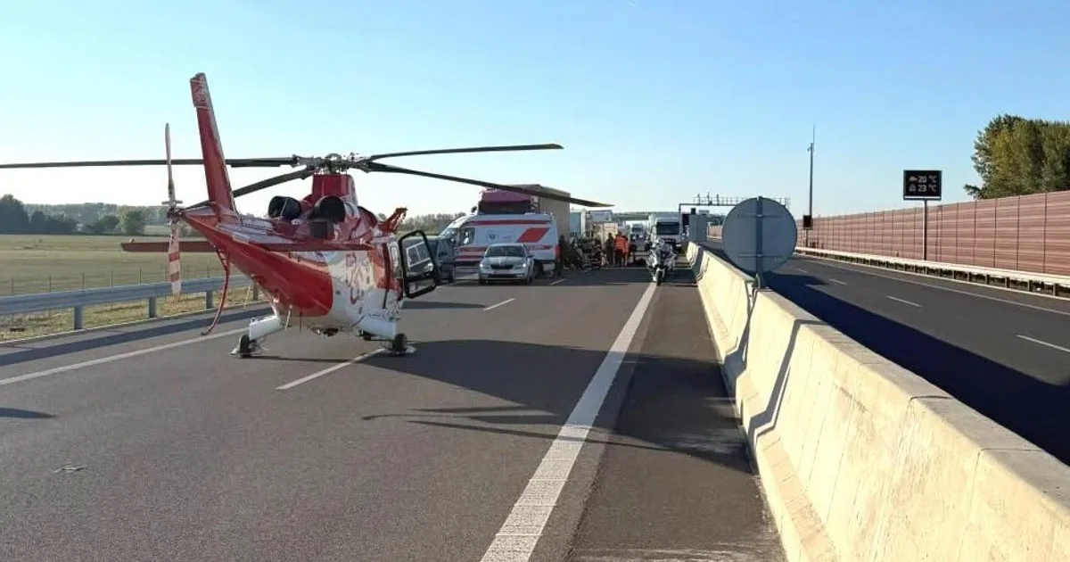Zrážka kamióna s autom v Trnavskom kraji: Zraneného odviezol vrtuľník